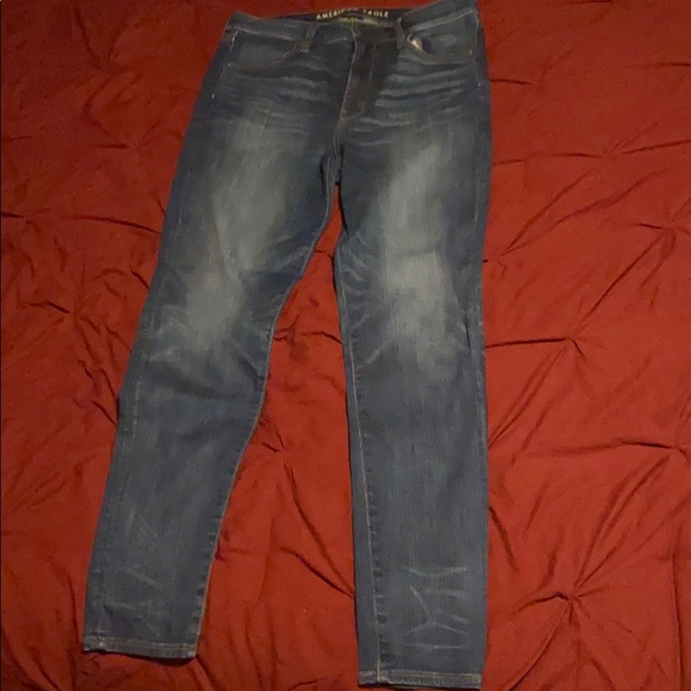 Women’s jeans, no rips